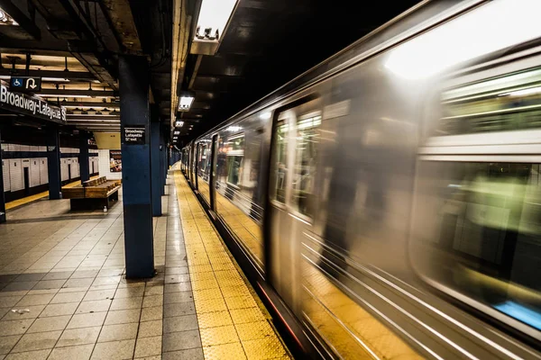 Beeld Van Metro Van New York — Stockfoto