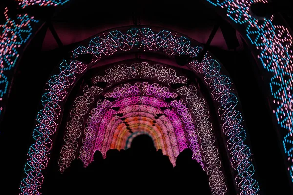Światło Tunelu Iluminacje Świąteczne — Zdjęcie stockowe