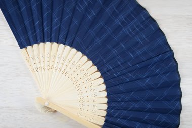 Koyu mavinin hayranı.