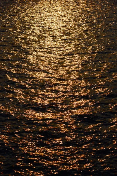 Pôr Sol Refletido Nível Mar — Fotografia de Stock