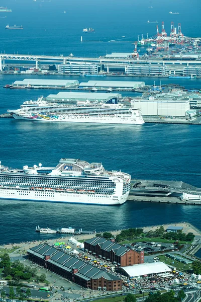 Luxe Cruiseschip Afgemeerd Haven Van Yokohama — Stockfoto