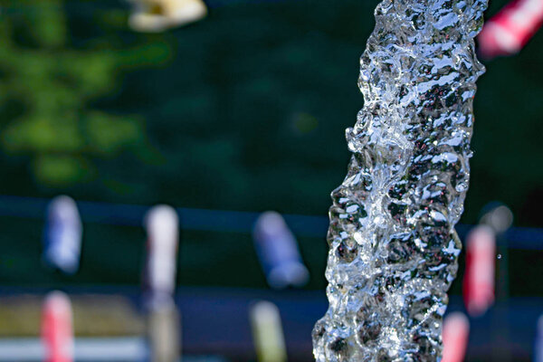 Изображение брызг воды
