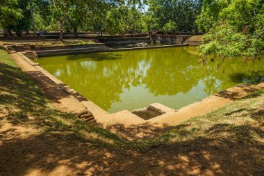 Sri Lanka Sigirya Kilidin yolu