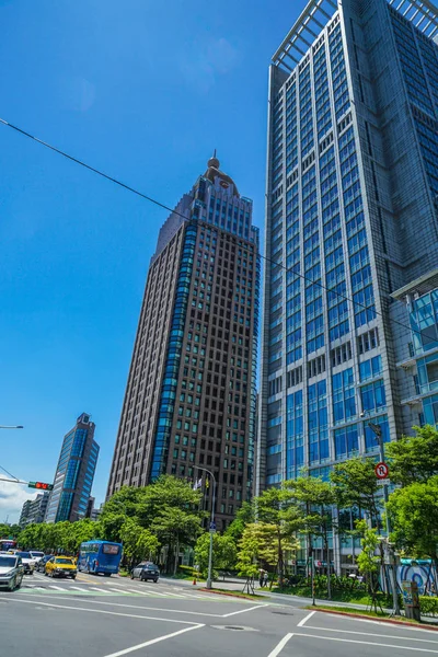 Tayvan Tayvan şehri ve mavi gökyüzü