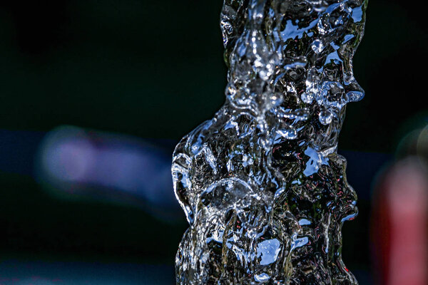 Изображение брызг воды
