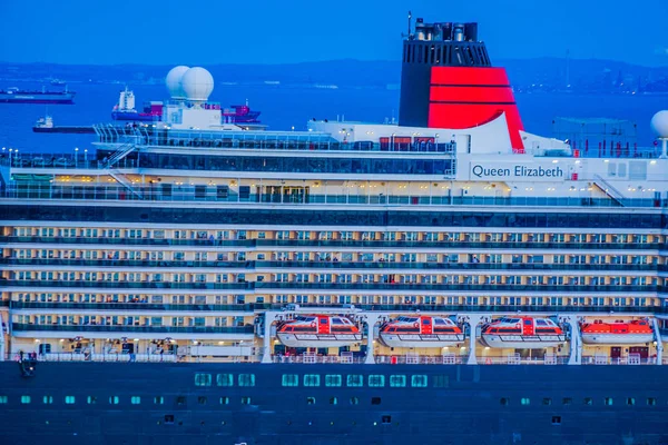 Luxe Lijnschip Dat Zichtbaar Vanaf Yokohama Sky Walk Queen Elizabeth — Stockfoto