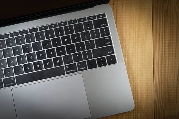 Obraz Klawiatury Stylowego Laptopa — Zdjęcie stockowe