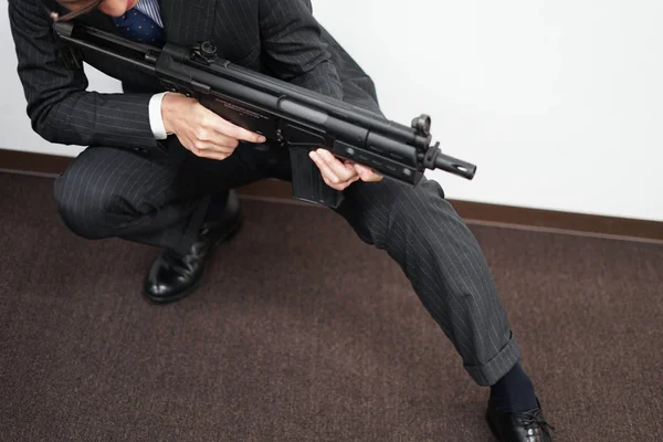 Businessman Fight Machine Gun — Stock Photo, Image