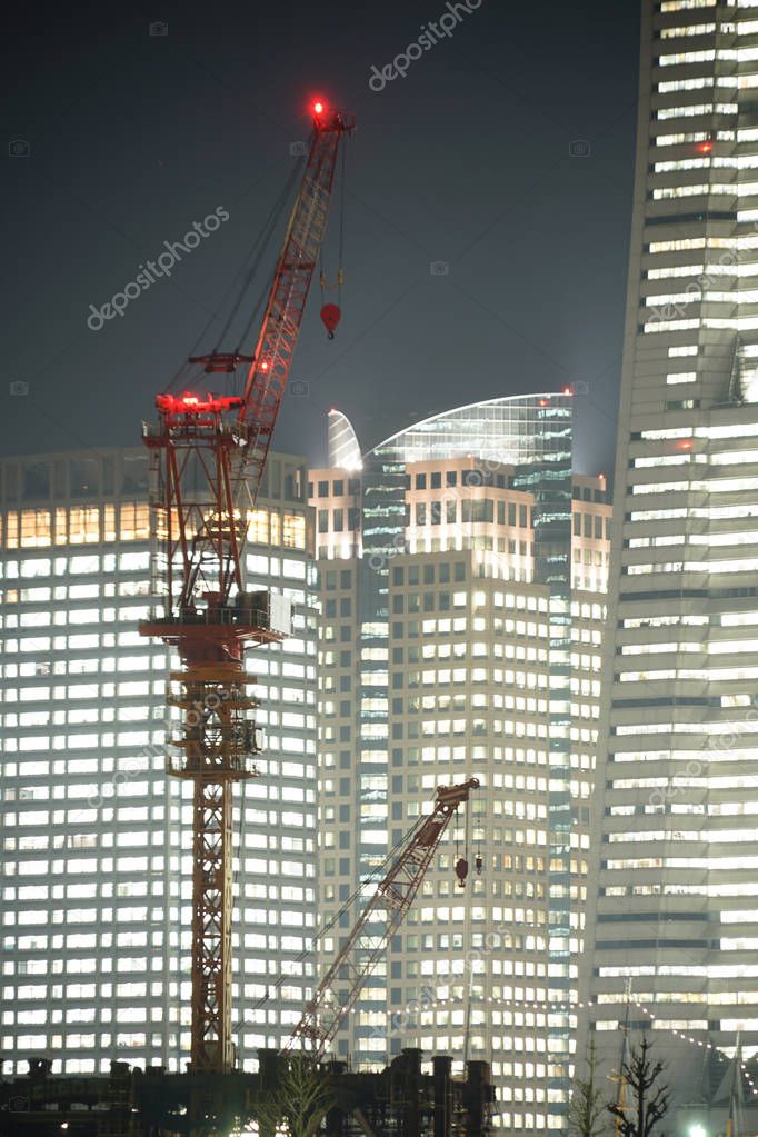 Minato Mirai entire light up and the crane