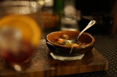 Gösterişli bir akşam yemeği.