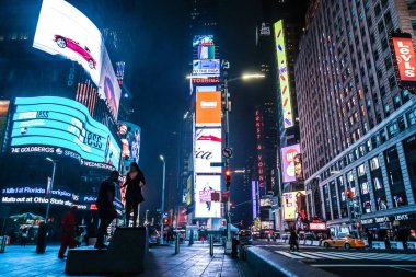 New York Times Meydanı 'nın gece manzarası (Timessquare)