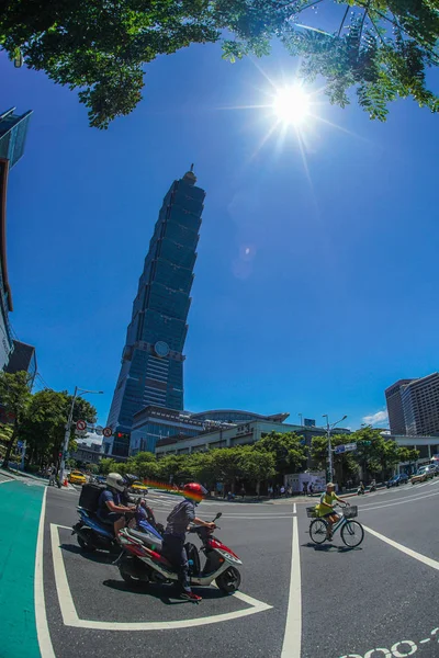 Céu Ensolarado Taipei 101 — Fotografia de Stock