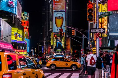 New York Times Meydanı 'nın gece manzarası (Timessquare)