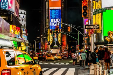 New York Times Meydanı 'nın gece manzarası (Timessquare)