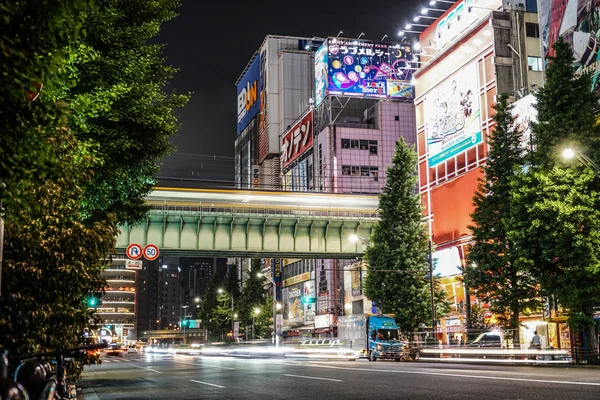 秋葉原の街並み 選択的フォーカス — ストック写真