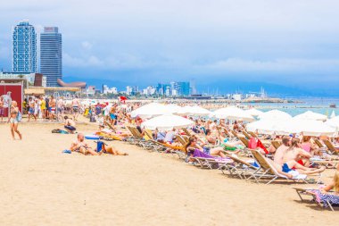 Barceloneta Plajı (İspanya Barselona)