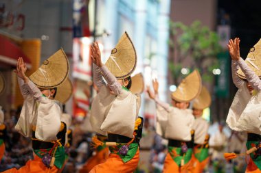 Görüntü: Koenji Awa dansı