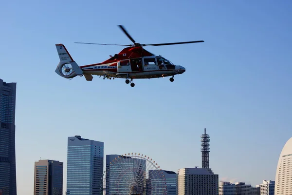 Helicóptero Fuego Para Volar Minato Mirai — Foto de Stock