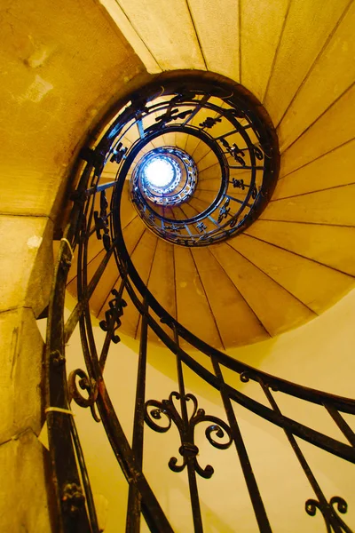 Stephens Basilika Der Wendeltreppe — Stockfoto