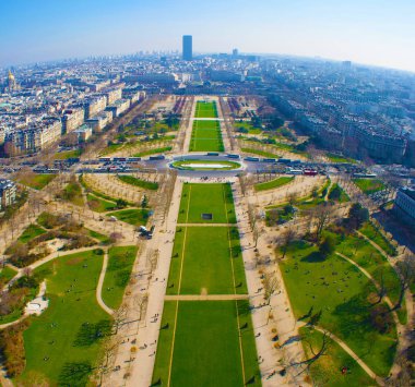 Eyfel Kulesi'nden göster