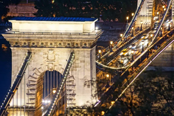 Szechenyi 브리지 나이트 Budapest Hungary — 스톡 사진