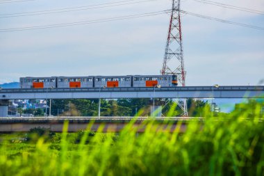 Tama tek raylı standı çalıştırıyor Tarih Köprüsü