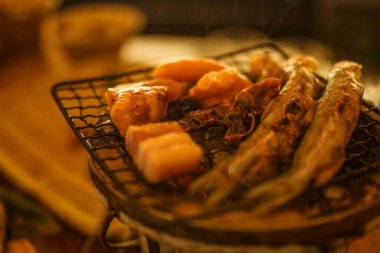 Kömür sobasında resmin kömürleşmiş hali.