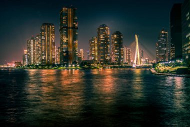 Chuo-ku, Tokyo 'nun gökdelenlerinin resmi