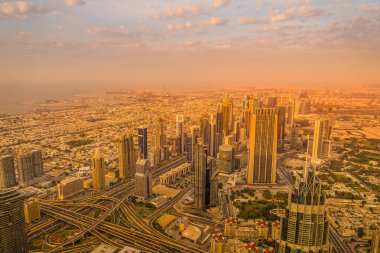 Dubai silueti Burj Halife Gözlem Güvertesinden görüldüğü gibi