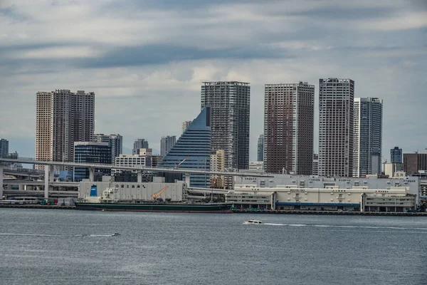Πλοία Και Ουρανοξύστες Του Τόκιο — Φωτογραφία Αρχείου