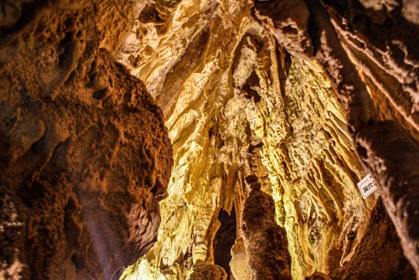 Hida Large Limestone Cave Image — Stock Photo, Image