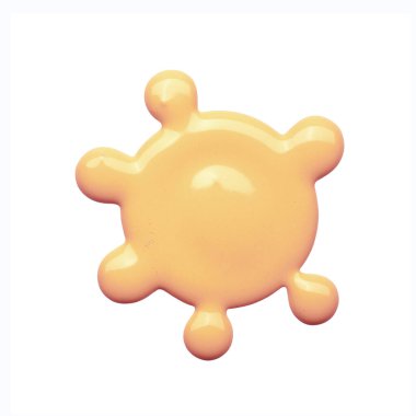 Beyaz arka planda kremalı temel lekesi. İzole edilmiş. Güzellik ve moda anlayışı