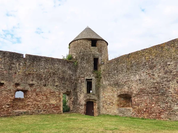 Pettingen zamek ruiny wieża — Zdjęcie stockowe