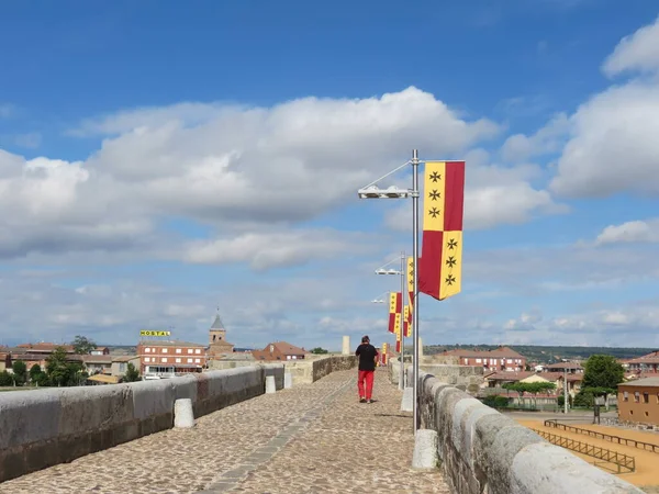 Ponte in Hospital de Orbigo — Foto Stock