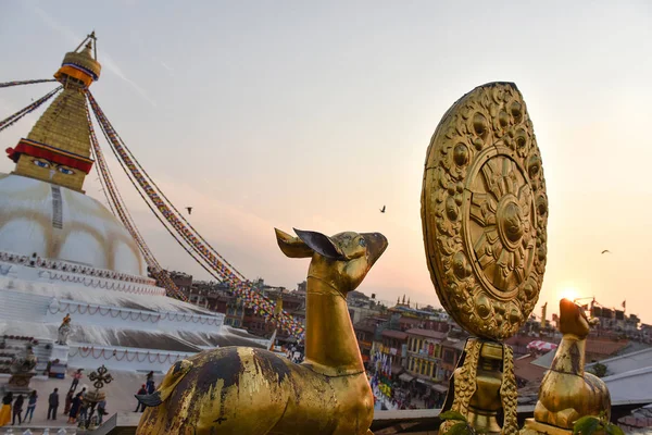 Boudhanath Stupa Och Gyllene Skulpturer Solnedgången Kathmandu Nepal — Stockfoto