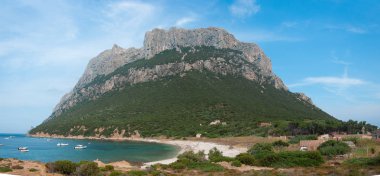Tavolara Adası. Sardunya 'nın kuzey doğusunda. Olbia. İtalya