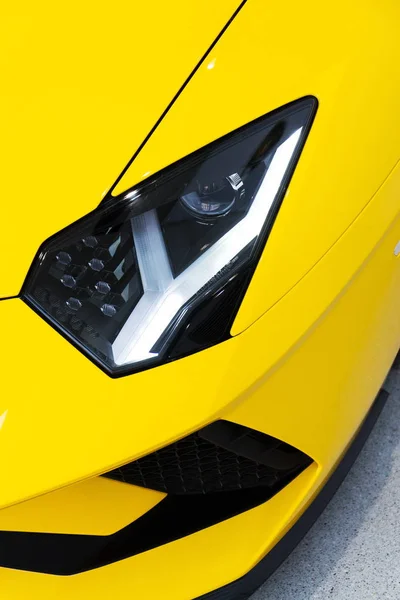 Headlight Detail Sports Car Lamborghini Aventador Coupe — Stock Photo, Image