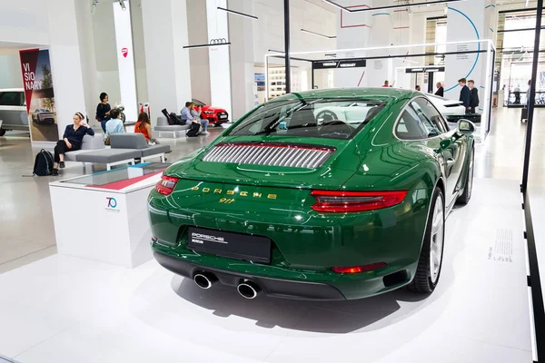 Berlin Germany April 2018 Porsche 911 Carrera Green Car Standing — Stock Photo, Image