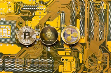 Bitcoin, Ethereum ve dalgalanma demir - bilgisayar anakart üzerinde kavram yatırım cryptocurrency yalan piyasa tarafından en büyük cryptocurrencies