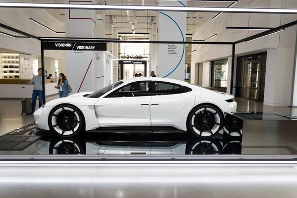Berlin Allemagne Mai 2018 Porsche Mission Concept Study Car Standing — Photo