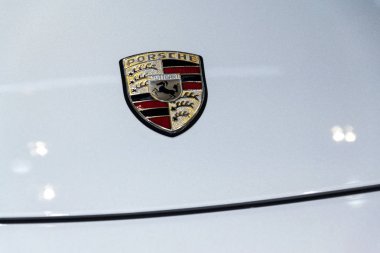 Berlin, Almanya - 15 Mayıs 2018: Porsche Boxster roadster spor araba kavram 1992 ayakta Volkswagen grubu forumda 15 Mayıs 2018 sürücüde, Berlin, Almanya.