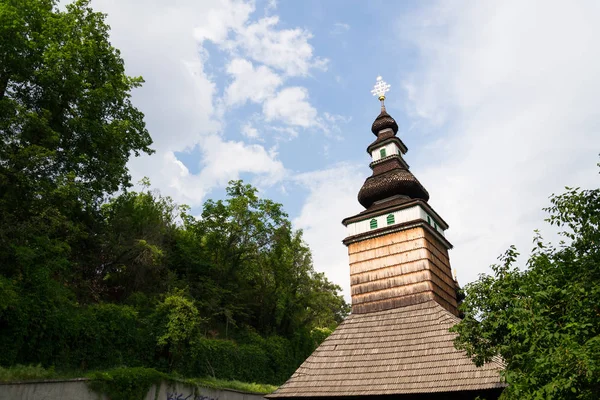 Dřevěný Pravoslavný Karpatské Rusínské Kostel Svatého Michaela Archanděla Kinského Zahrady — Stock fotografie