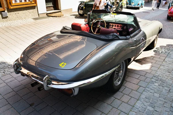 Saalbach Hinterglemm Autriche Juin 2018 Ancienne Voiture Jaguar Type Cabrioletsvétéran — Photo