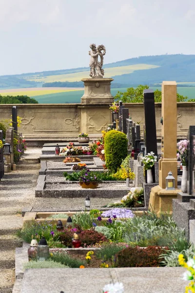 Estatuas Cementerio Barroco Único Strilky Distrito Kromeriz Región Zlin Moravia —  Fotos de Stock