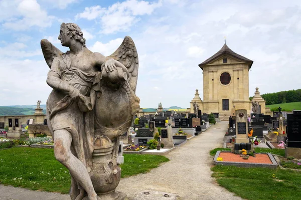 Estatuas Cementerio Barroco Único Strilky Distrito Kromeriz Región Zlin Moravia —  Fotos de Stock