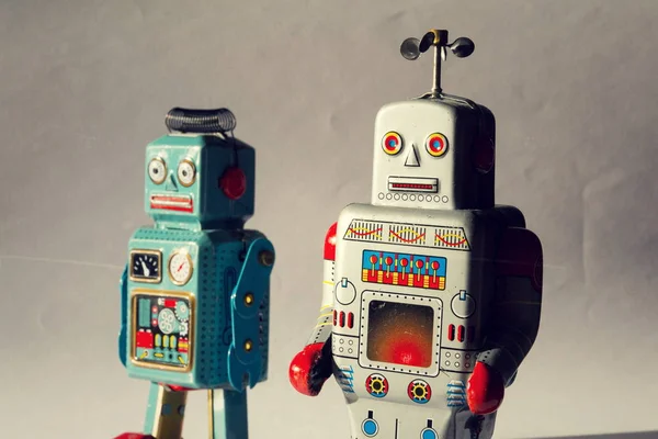 Two Angry Vintage Tin Toy Robots Artificial Intelligence Robotic Drone — Stock Photo, Image