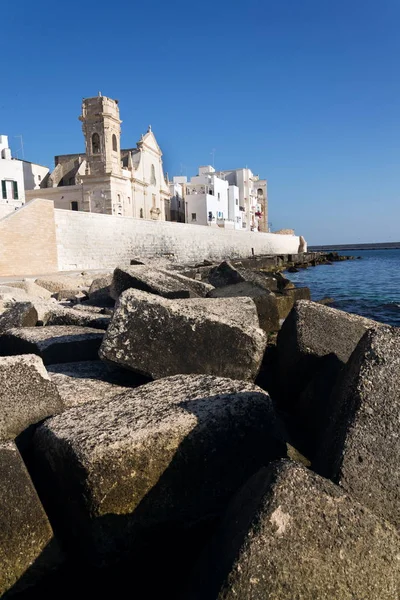 Lungomare Con Chiesa Cattolica Chiesa San Salvatore Monopoli Mare Adriatico — Foto Stock