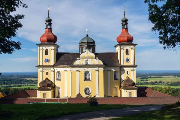 Kościół Matki Bożej Dobrej Rady Mieście Dobra Voda Republika Czeska — Zdjęcie stockowe