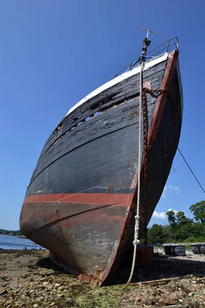 Verlaten Vintage Vissersboot Strand Buurt Van Corpach Village Fort William — Stockfoto