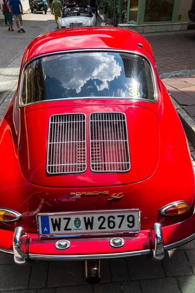 Saalbach Hinterglemm Austria June 2018 Red Porsche 356 Oldsmobile Vintage — Stock Photo, Image